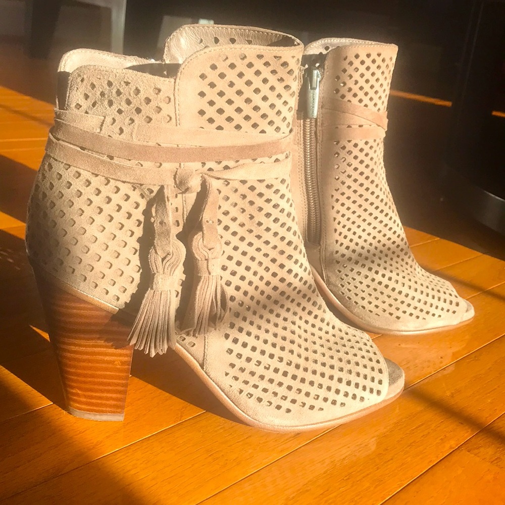 Sassy Sexy Boots!